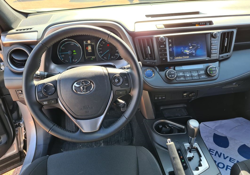 Left hand drive car TOYOTA RAV 4 (01/04/2019) - 